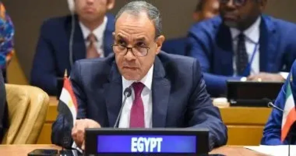 وزير الخارجية يلتقى مجلس أمناء الجامعة الأمريكية بالقاهرة