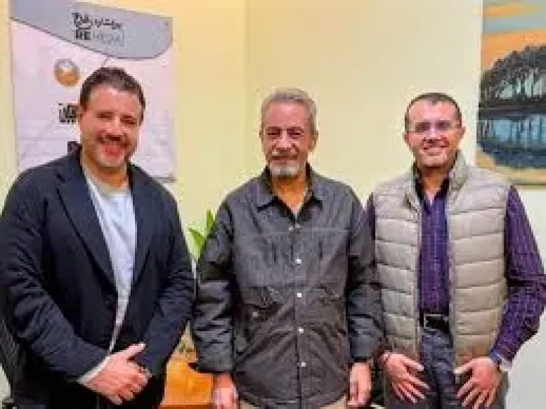 صبري فواز يقدم بود كاست فني اجتماعي في رمضان 2026