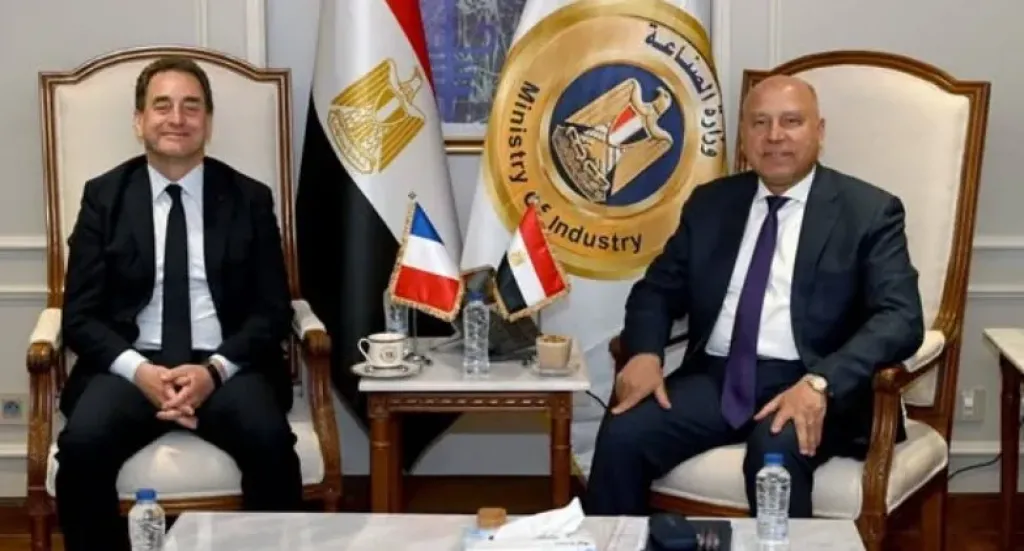 ​كامل الوزير يبحث مع السفير الفرنسي توطين صناعة السكك الحديدية