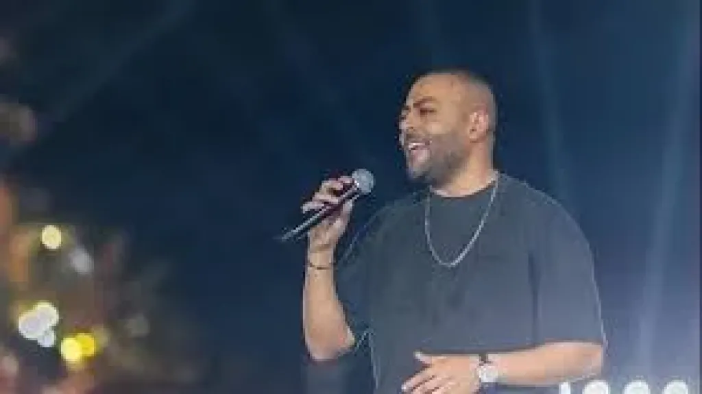 تامر عاشور يشعل أجواء عيد الحب بحفلتين في جدة والكويت ويستعد لألبوم جديد