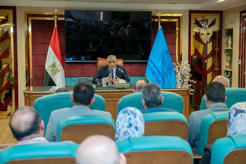 خلال لقاء العاملين بالوزارة عقب أداء اليمين الدستورية ..وزير الدولة للإنتاج الحربي: أتعهد ببذل أقصى جهد لخدمة الوطن