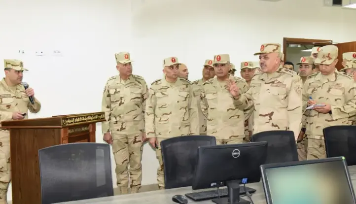الفريق أحمد خليفة رئيس أركان حرب القوات المسلحة يتفقد الأكاديمية العسكرية للدراسات العليا والإستراتيجية|صور