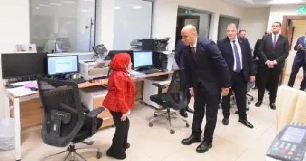 وزير العمل الجديد للعاملين بالوزارة: أنا واحد منكم وسنعمل بروح الفريق الواحد