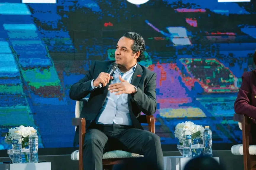 عمرو فتحي: إي آند مصر ترسخ استراتيجية ذكاء اصطناعي مستدامة قائمة على البيانات والحوكمة والتحول المؤسسي الشامل