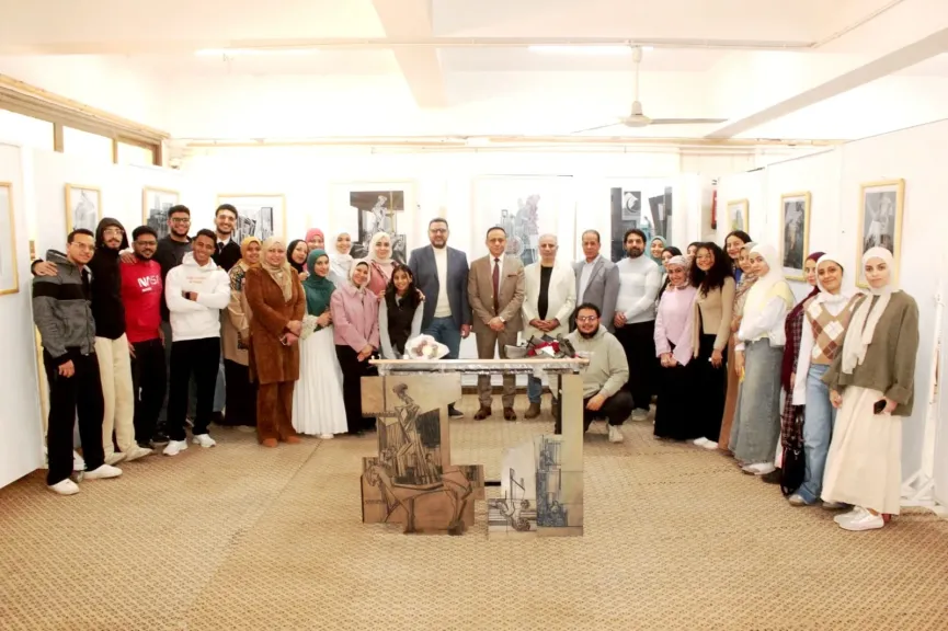 جامعة أسيوط تنظم معرضًا فنيًا بعنوان «تسابيح» بكلية الفنون الجميلة