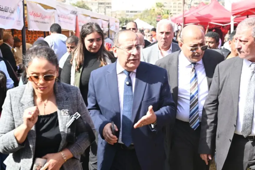 القابضة للصناعات الغذائية: طرح منتجات 22 شركة بعدد 460 صنف في معرض اهلا رمضان الرئيسي |صور