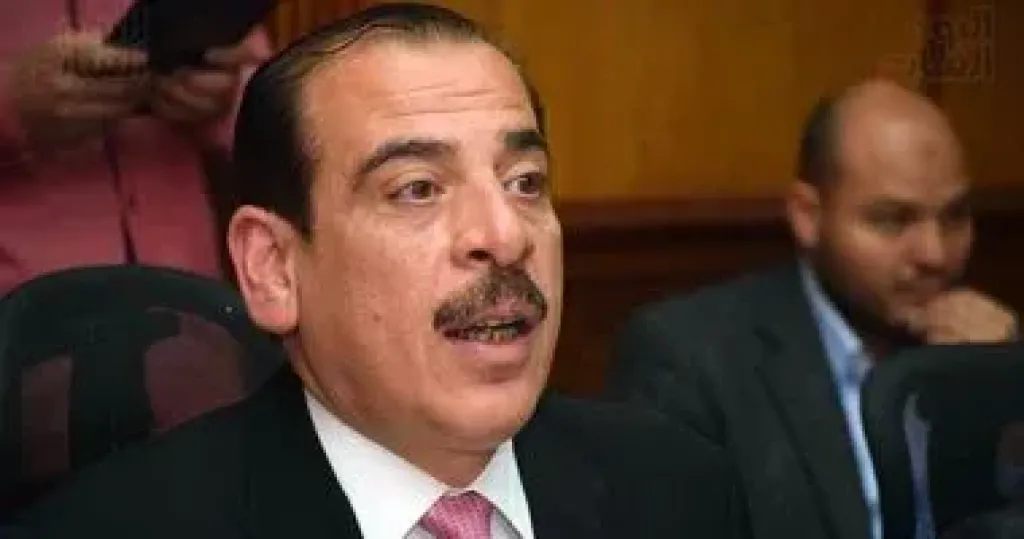 نائب وزير الصحة يتفقد منشآت أسيوط ويوجه بمكافآت تشجيعية للفرق المتميزة