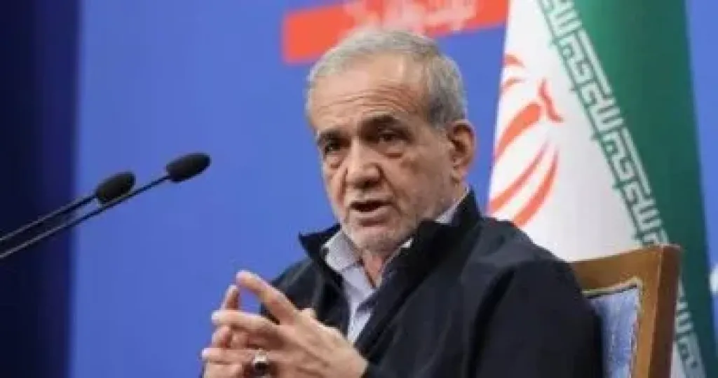 الرئيس الإيرانى: راتبى 1000 دولار فقط بعد أن كانت الرواتب بالآلاف