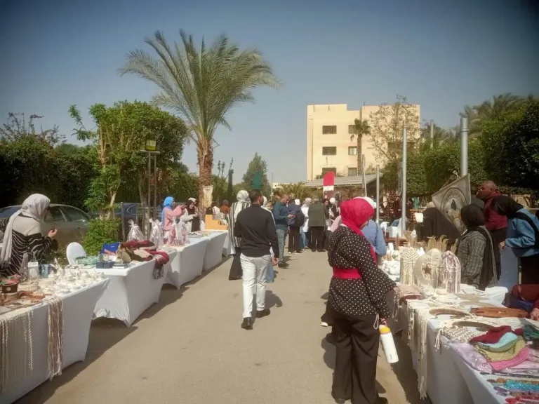 للترويج للمنتج السياحي الشرقاوى  وحدة أيادى مصر تُنظم فعالية ”يوم الشرقية ”بجامعة مصر الدولية