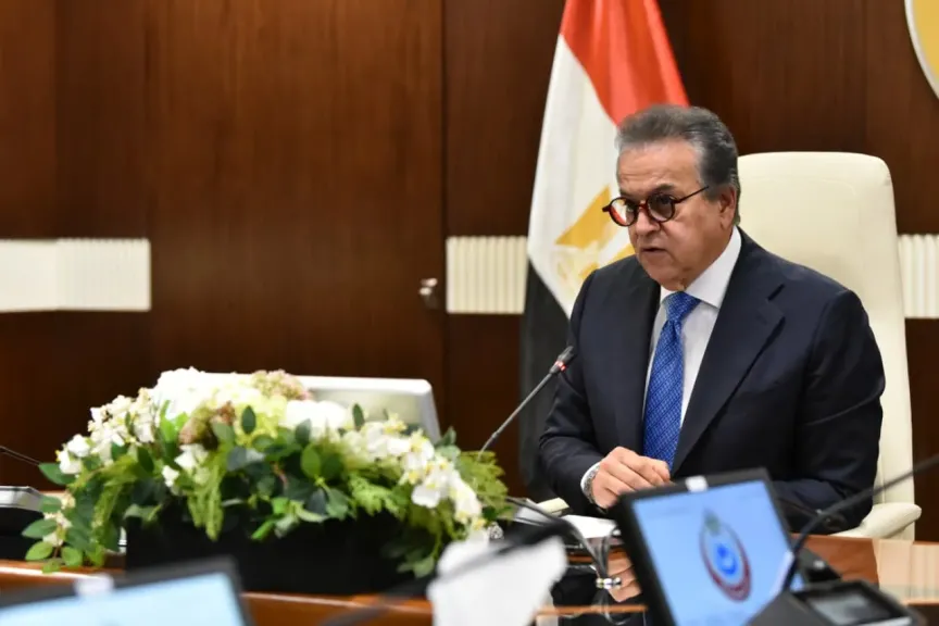 وزير الصحة يكرم فرق القوافل الطبية وممثلي الخارجية المشاركين في دعم الأشقاء بالسودان وجيبوتي والصومال |صور