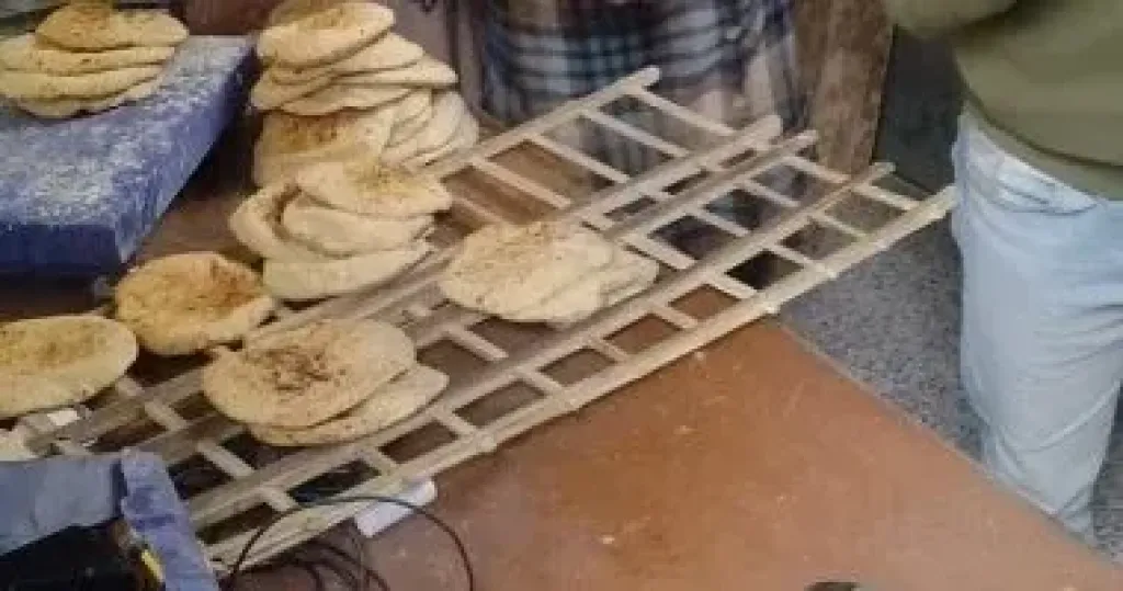 تموين قنا يضبط 298 مخالفة متنوعة ويصادر سلع مجهولة المصدر