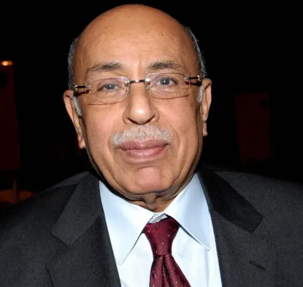 رئيس مجلس الشيوخ ينعى مفيد شهاب في الجلسة العامة