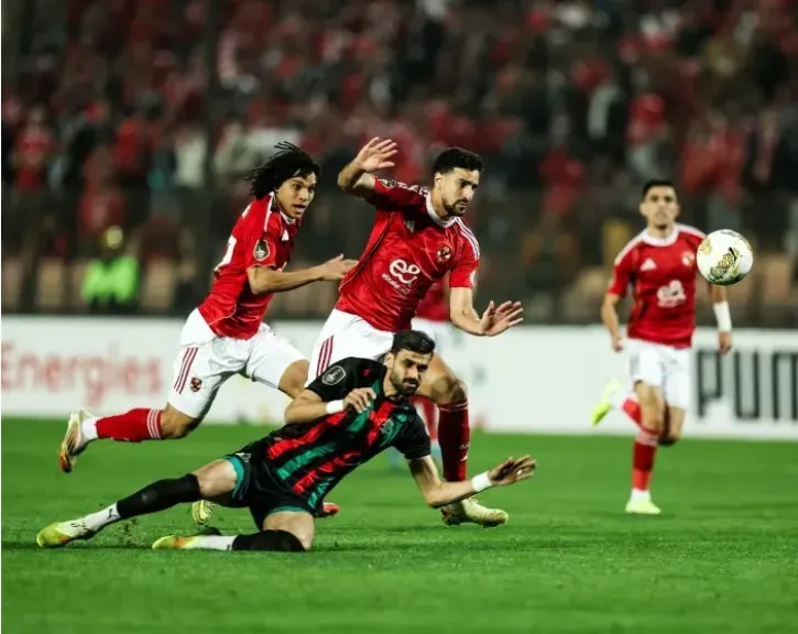 الأهلى يتعادل مع الجيش الملكى سلبياً ويحسم صدارة مجموعته بدورى أبطال إفريقيا.. صور