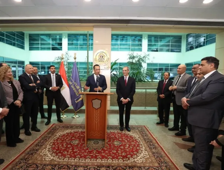 تكريم رسمي لعمرو طلعت في وزارة الاتصالات وتأكيد على نهج العمل المؤسسي