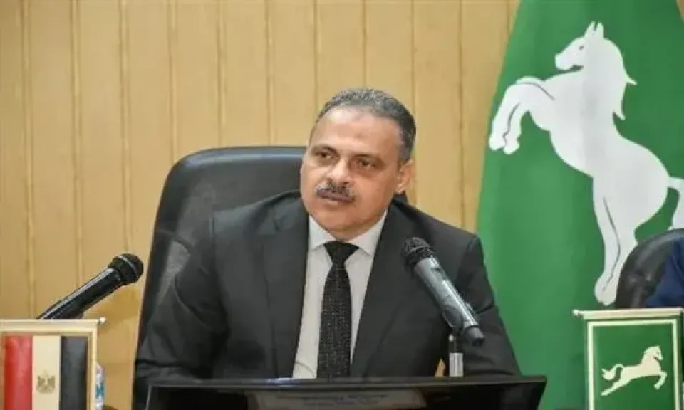 محافظ الشرقية:مجازاة 22 من العاملين المقصرين في عملهم