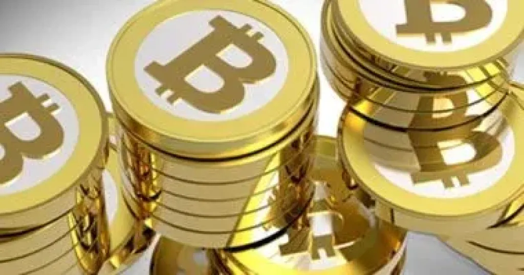 استجواب متهمين بالاستيلاء على أموال المواطنين بزعم تعدين العملات