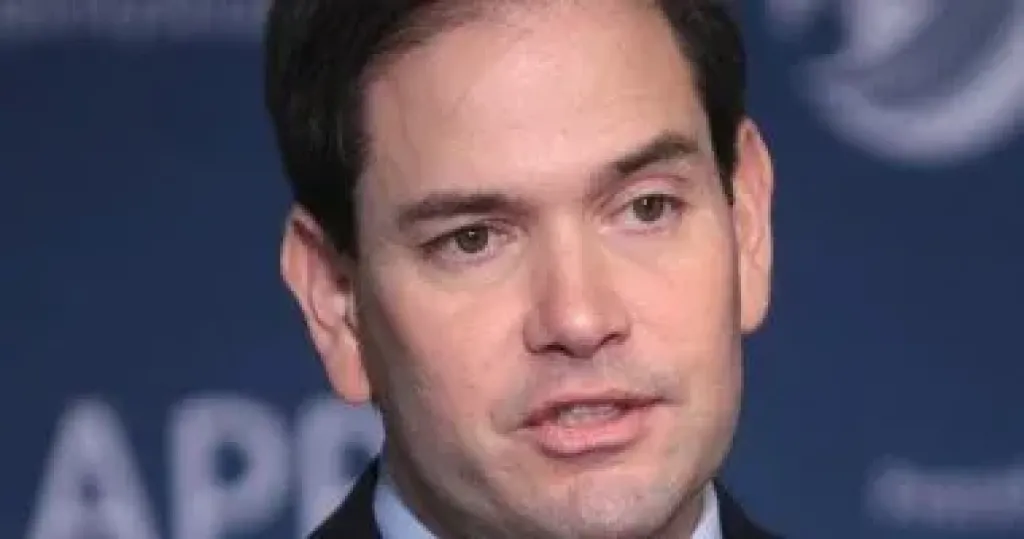 روبيو: سنبلغ الكونجرس حال اتخاذ قرار باستخدام القوة ضد إيران