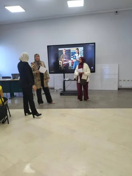 «تطوير التعليم بالوزراء» يدعم توظيف تقنيات الواقع الافتراضي والمعزز في رياض الأطفال ضمن مشروع روضات جيل ألفا