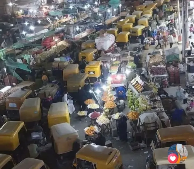 التكاتك تصنع ازمة بشوارع مدينة فاقوس ومطالبات للمحافظ بالتدخل