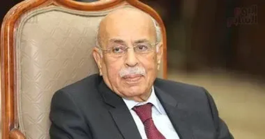 الدكتور أحمد عبد الظاهر ينعي الدكتور مفيد شهاب