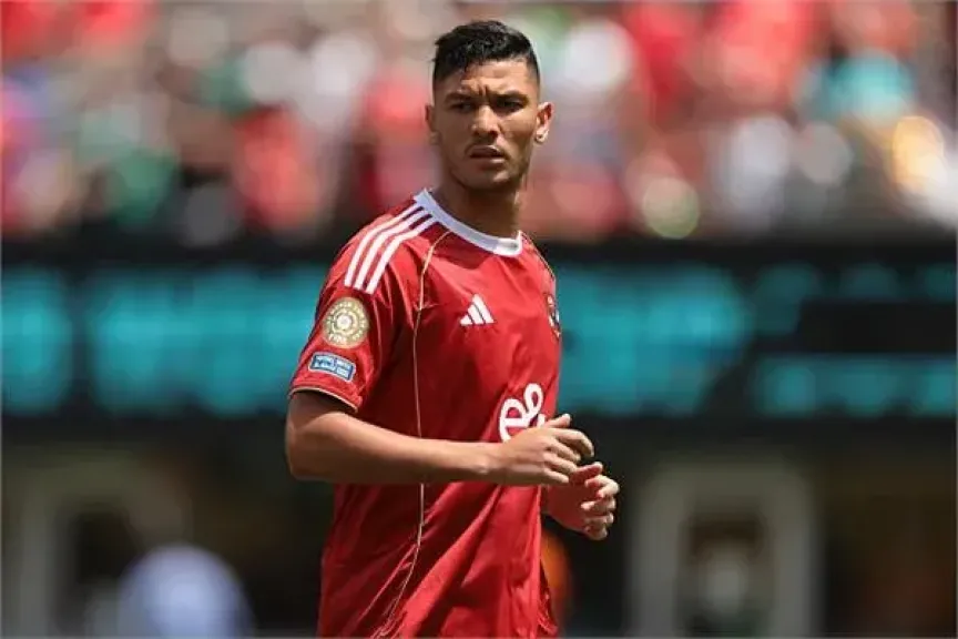 تطورات جديدة في أزمة «أشرف داري» مع الأهلي