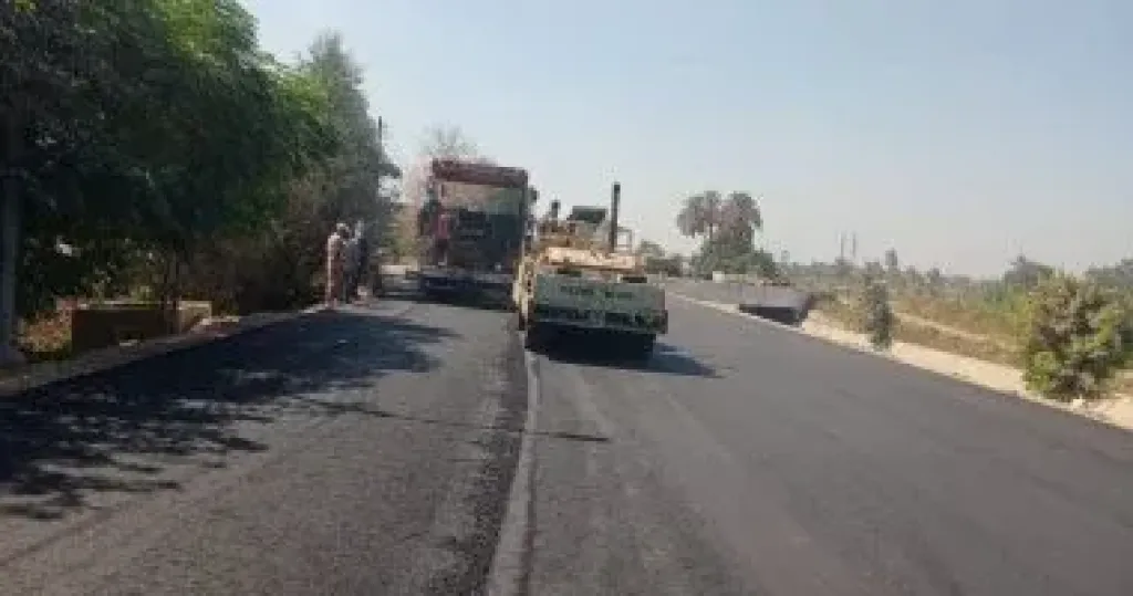 رصف طريق ”نهطاي – حنون” بالغربية وربطه بالشبكة الإقليمية للطرق