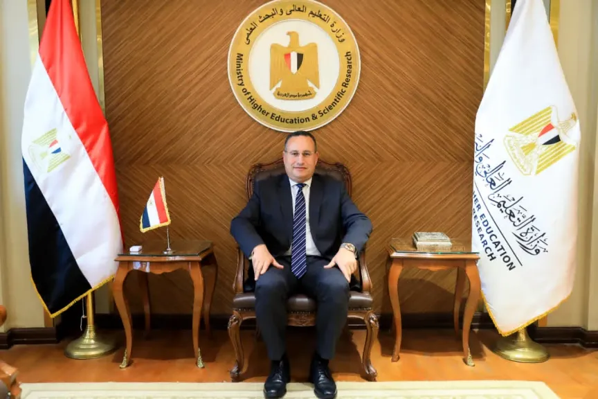 وزير التعليم العالي  يهنئ منتسبي الوزارة والمجتمع الأكاديمي بحلول شهر رمضان المبارك