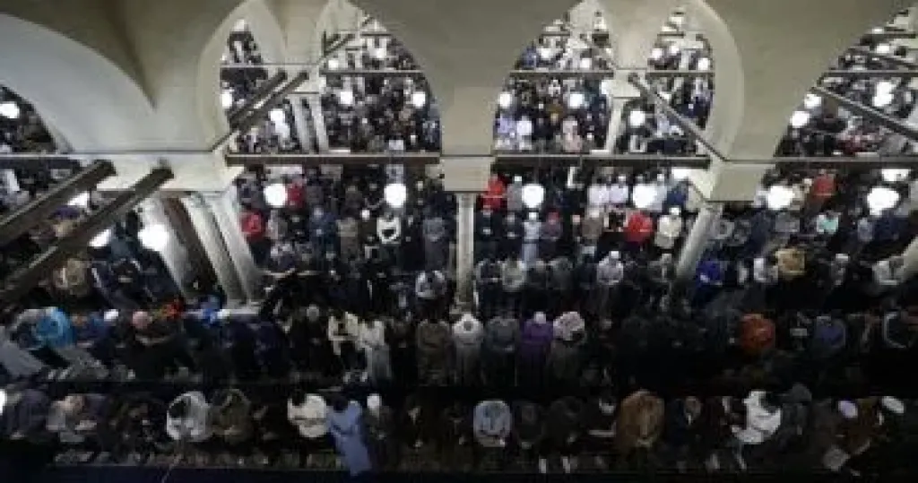 بأربع روايات.. الجامع الأزهر يفتتح أولى ليالي شهر رمضان في صلاتي العشاء والتراويح