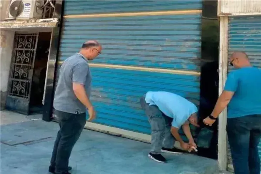 غلق وتشميع للمخالفين.. جنوب الغردقة يُمهل أصحاب المحال لتقنين أوضاعهم