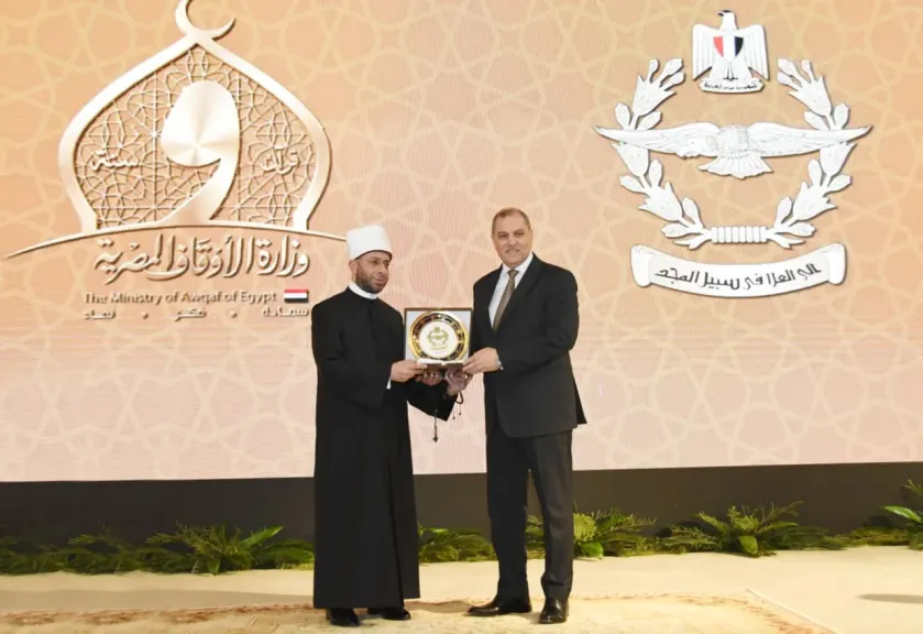 القوات الجوية تنظم ندوة تثقيفية دينية بحضور وزير الأوقاف.. صور