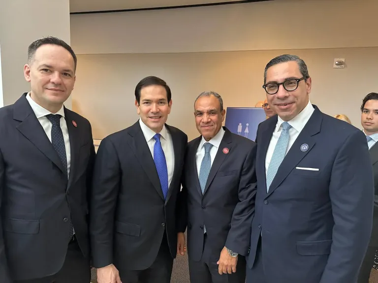 وزير الخارجية يجري لقاءات جانبية مع الوزراء والمسئولين على هامش الاجتماع الأول لمجلس السلام في واشنطن