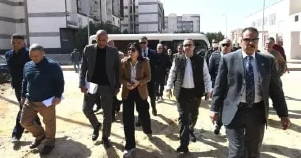 وزيرة الإسكان تتفقد مشروع سكن مصر بمدينة الشروق