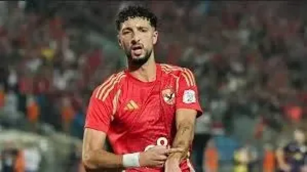 حقيقة تفكير الأهلي في استعادة وسام أبو علي بالانتقالات الصيفية