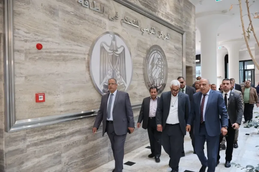 وزير الكهرباء يتفقد المركز القومي للتحكم ويتابع سير العمل وجودة التغذية  خلال شهر رمضان