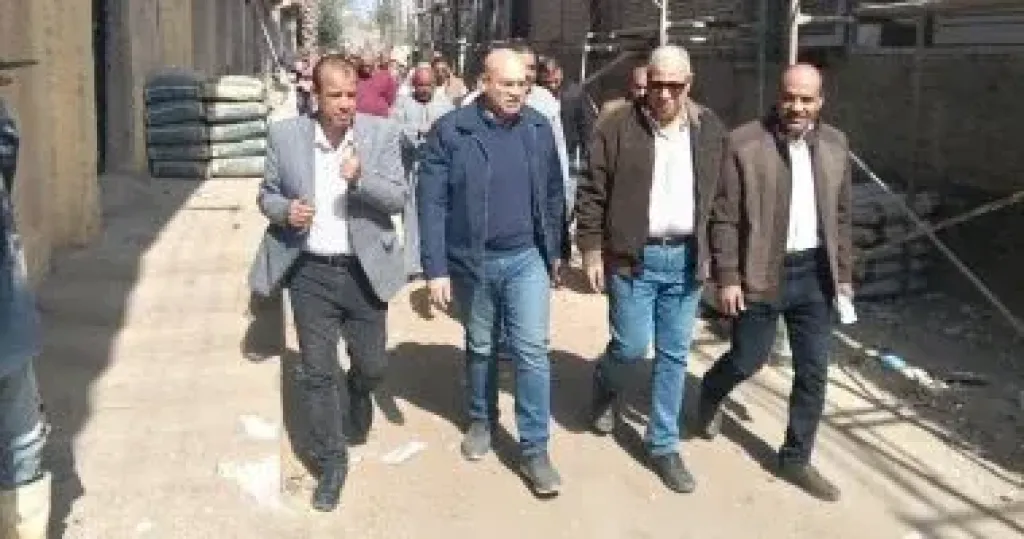 نائب محافظ الجيزة يتفقد قرى العياط لمتابعة الحالة العامة للنظافة