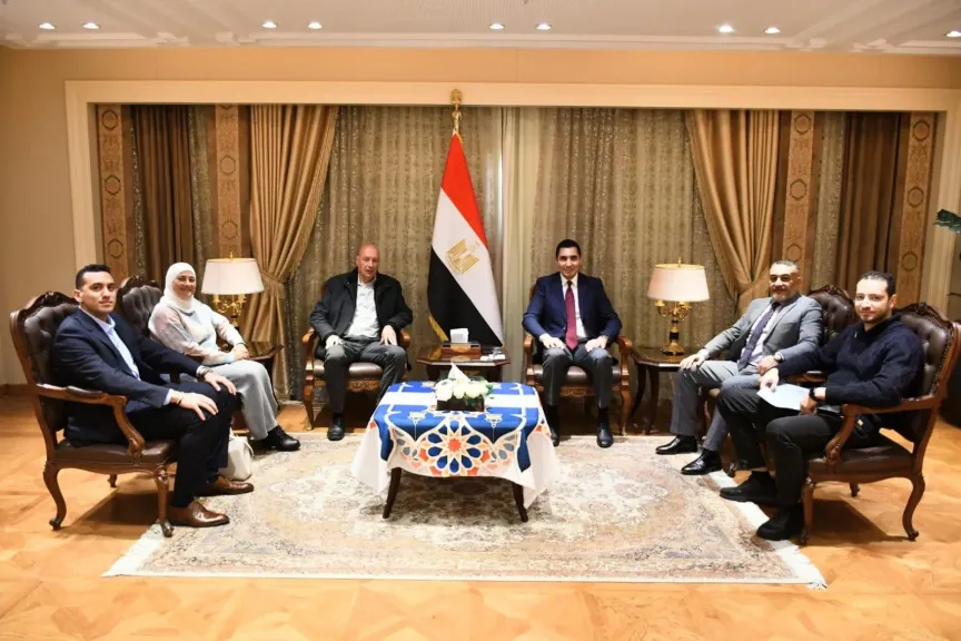 وزير الشباب والرياضة يلتقي مجلس إدارة الاتحاد المصري للخماسي الحديث لبحث خطط الإعداد