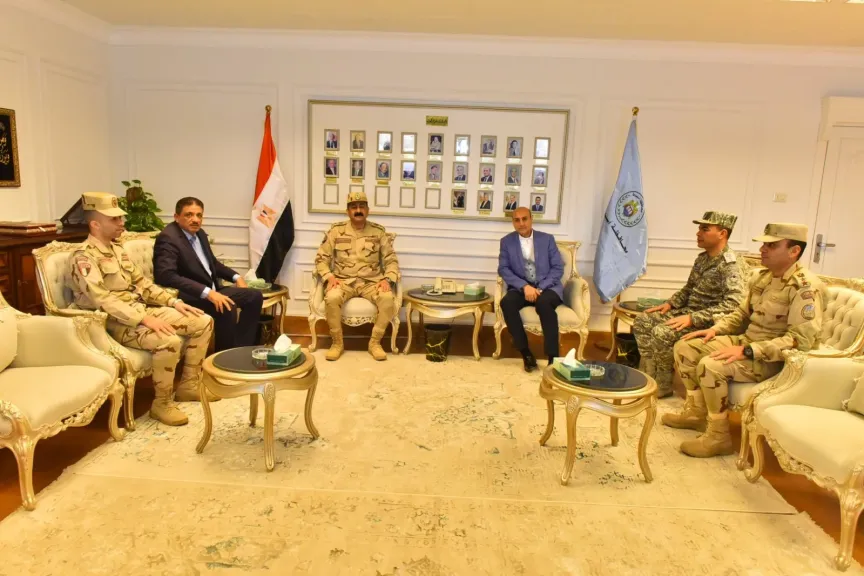 محافظ أسيوط يستقبل المستشار العسكري الجديد ويؤكد تعزيز التنسيق لخدمة