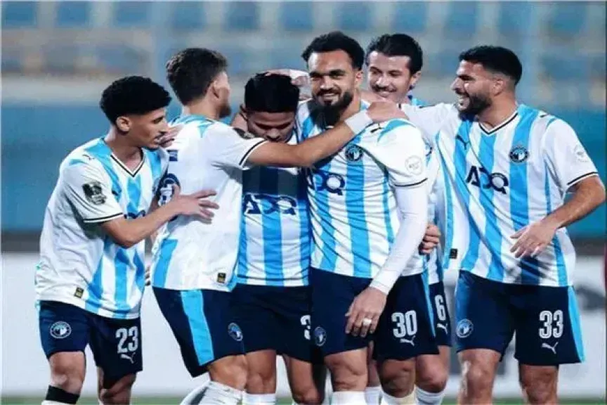 استعدادًا لمواجهة الزمالك.. بيراميدز يدخل معسكرًا مغلقًا اليوم