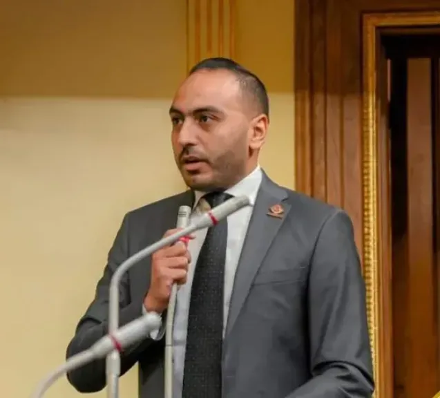 محمد تيسير: نقل محاكم المعادي ودار السلام والبساتين إلى 15 مايو عبء كبير على المتقاضين والمحامين