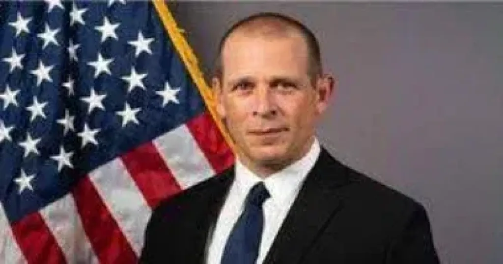 الخارجية الأمريكية: نعتزم إعادة النفط الفنزويلى إلى السوق للضغط على روسيا