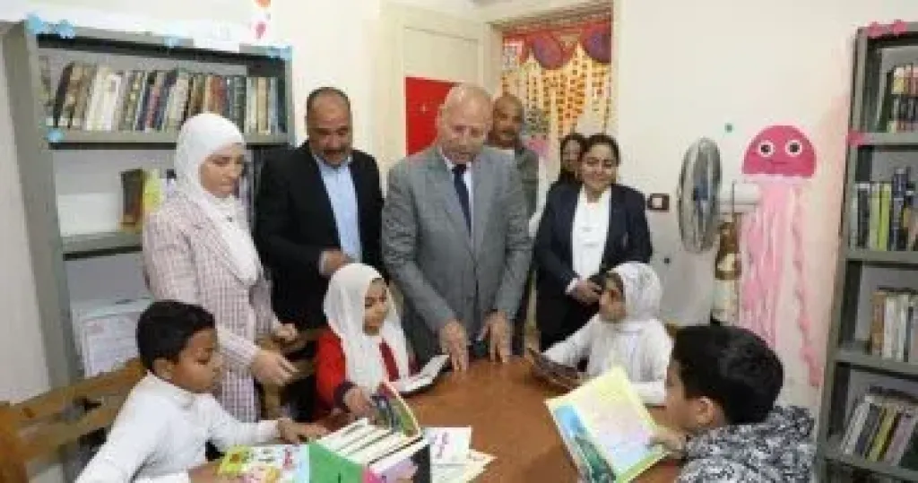 محافظ القاهرة يفتتح المركز الثقافى بمدينة المحروسة ويؤكد: الدولة توفر رعاية متكاملة