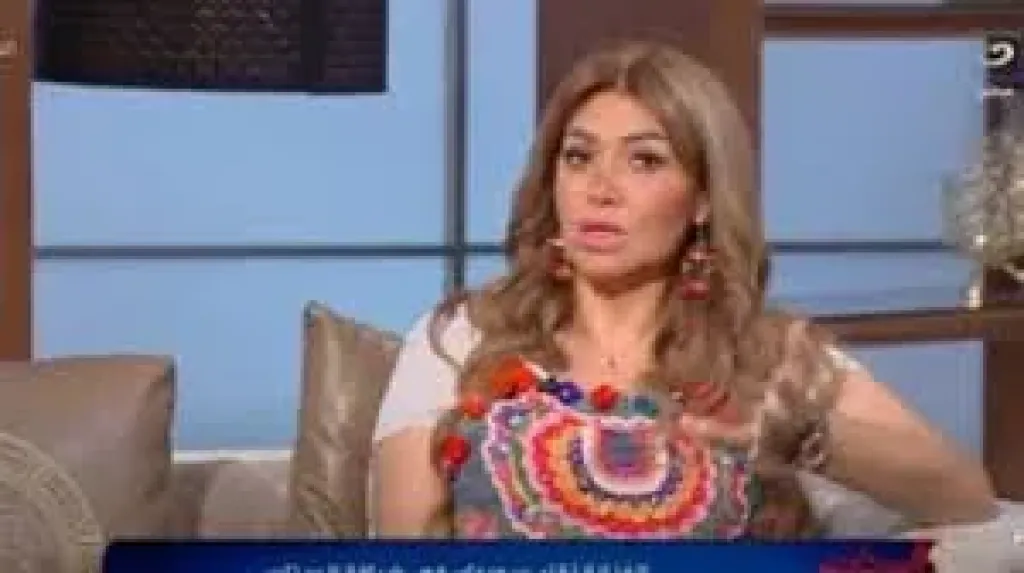 كان حبًا حقيقيًا لا اندفاعًا، لقاء سويدان تكشف أسرار زواجها بحسين فهمي