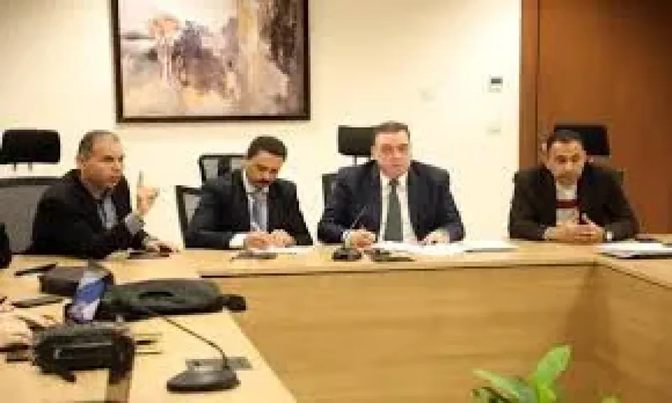 الصحة تبحث تعزيز كفاءة قواعد بيانات علاج المواطنين على نفقة الدولة وتطوير التحول الرقمي