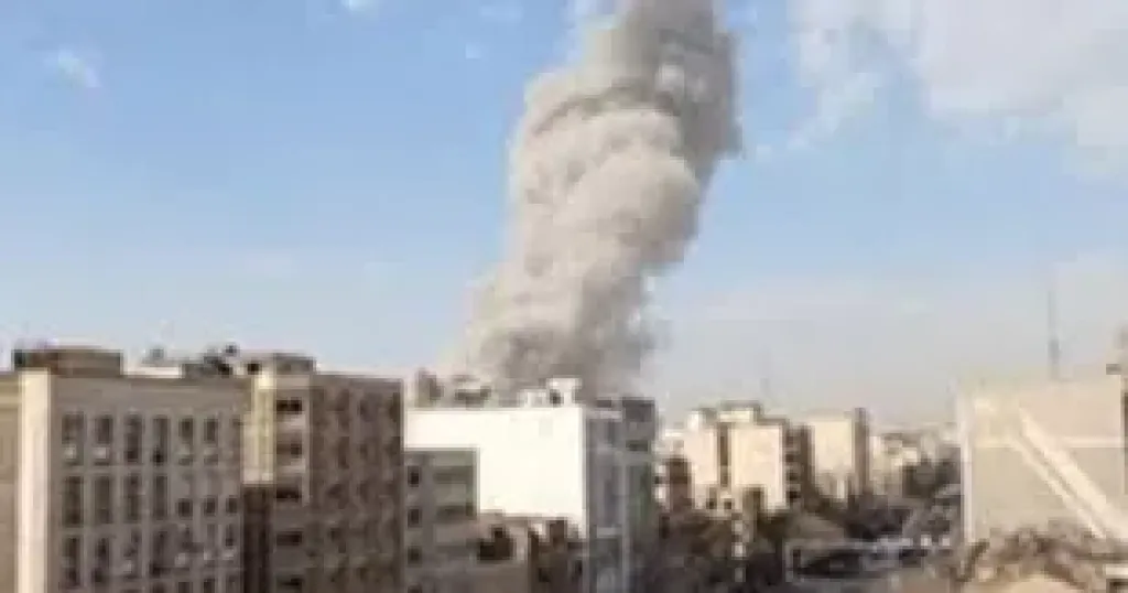 مصادر حوثية: استئناف هجماتنا على خطوط الملاحة البحرية وعلى إسرائيل الليلة