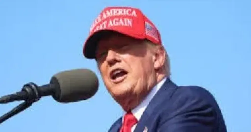 وكالة بث مدعومة من أمريكا تبث رسالة ترامب للإيرانيين لإسقاط حكومتهم