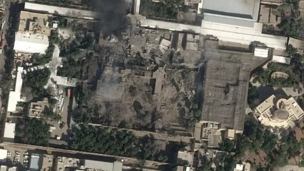 المرشد الأعلى الإيراني علي خامنئي ”لم يعد موجودا”