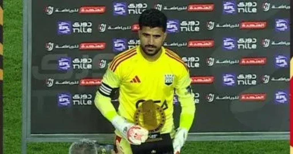 على لطفى يحصد جائزة رجل مباراة الأهلى وزد فى دورى نايل