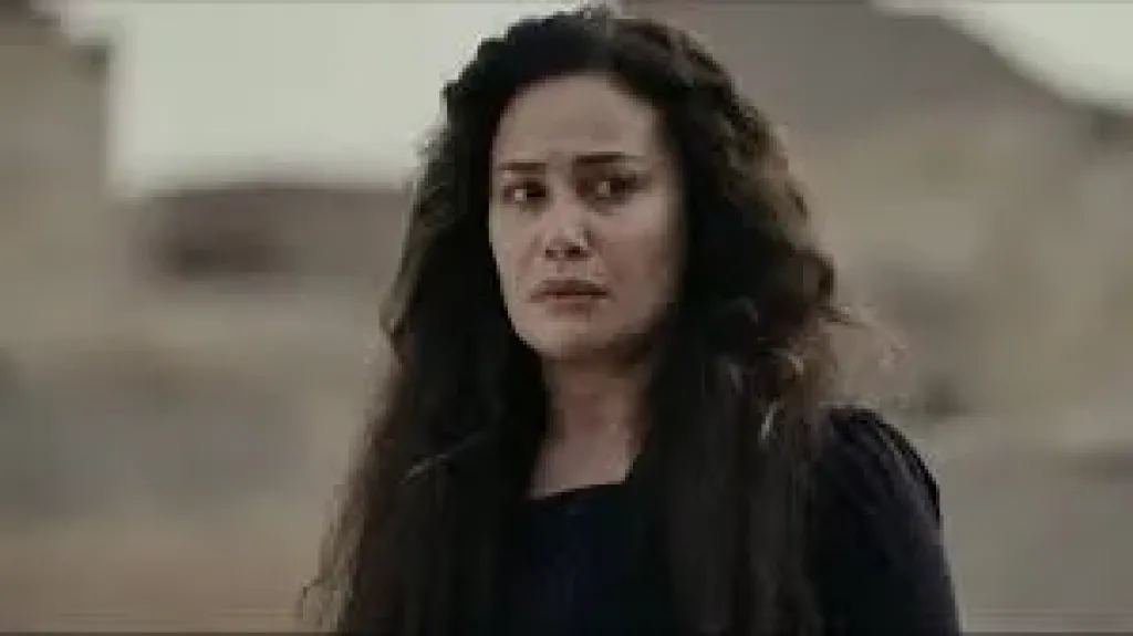 مسلسل مناعة الحلقة 12، غرام تشك في زوجها