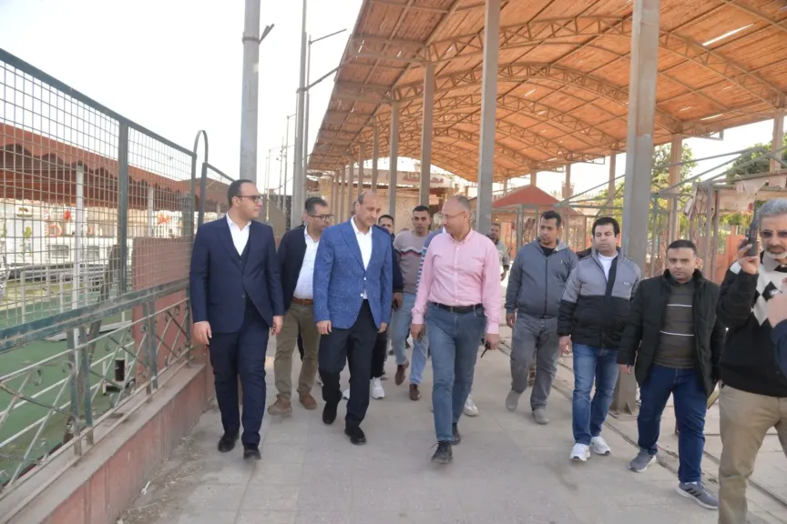 محافظ أسيوط يتفقد مرسى الحمراء ومرسى حورس السياحي ويوجه برفع الكفاءة