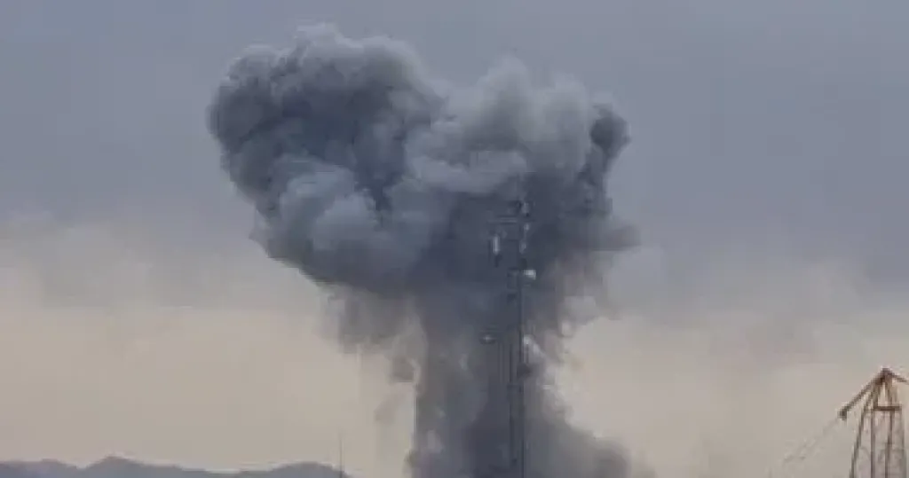 رويترز: دوي انفجارات ضخمة فى أبوظبى